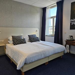 Hotel 1711